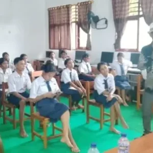 LKTDS SMP Katolik Sulama Kada Bekali Pengurus OSIS dengan Keterampilan Public Speaking